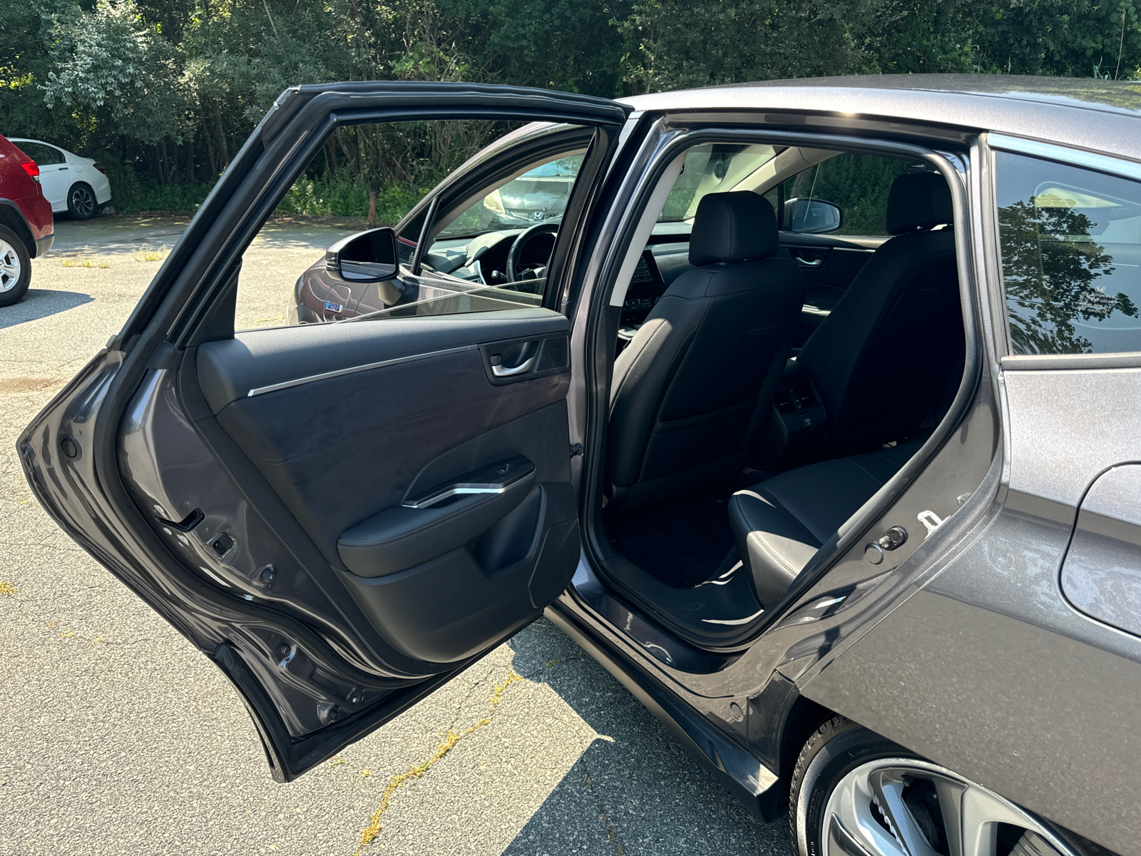 2021 Honda Clarity Plug-In Hybrid Touring 31