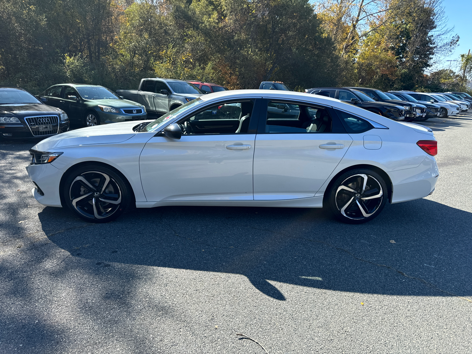 2022 Honda Accord Sport 34