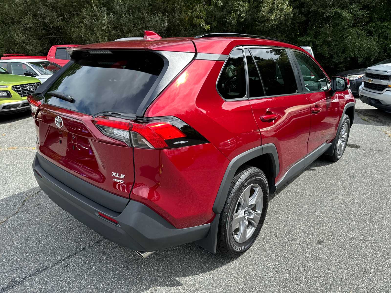 2024 Toyota RAV4 XLE 6