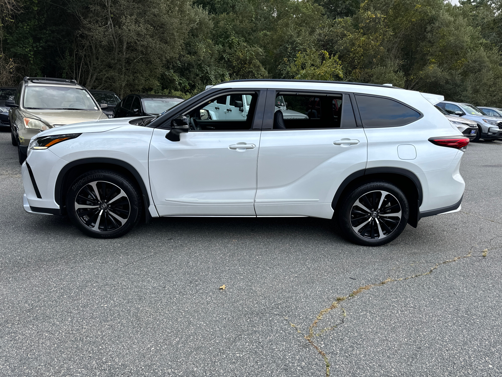 2022 Toyota Highlander XSE 3