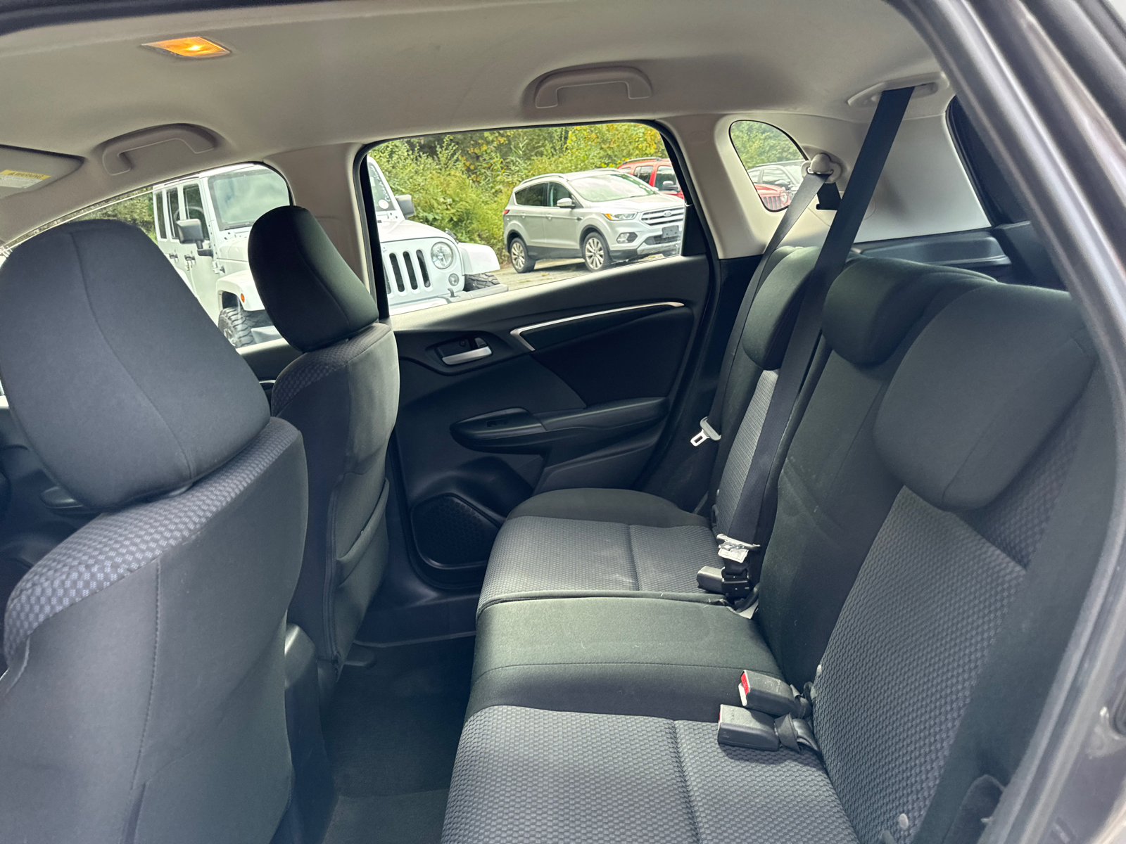 2018 Honda Fit LX 32