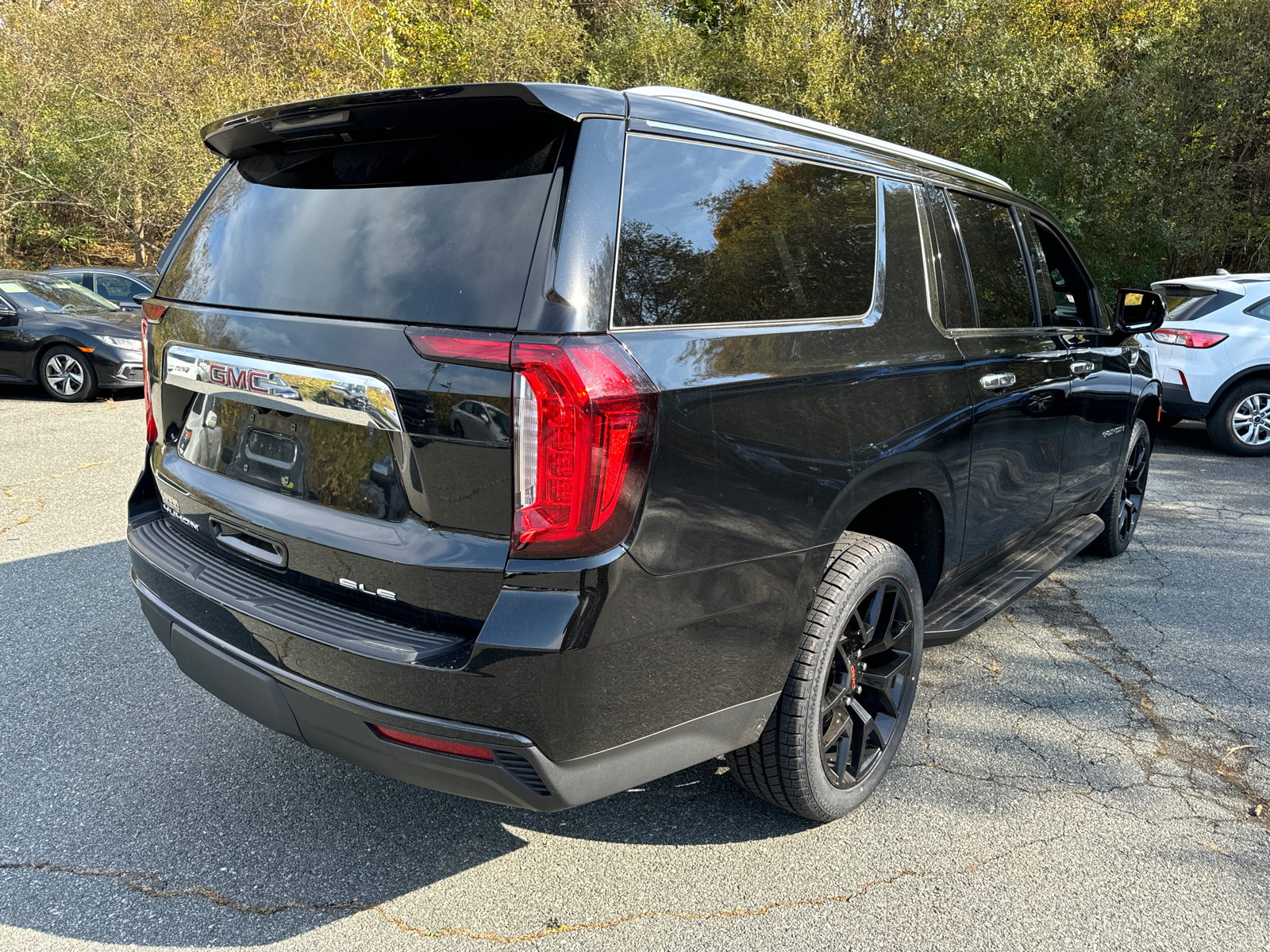 2022 GMC Yukon XL SLE 6