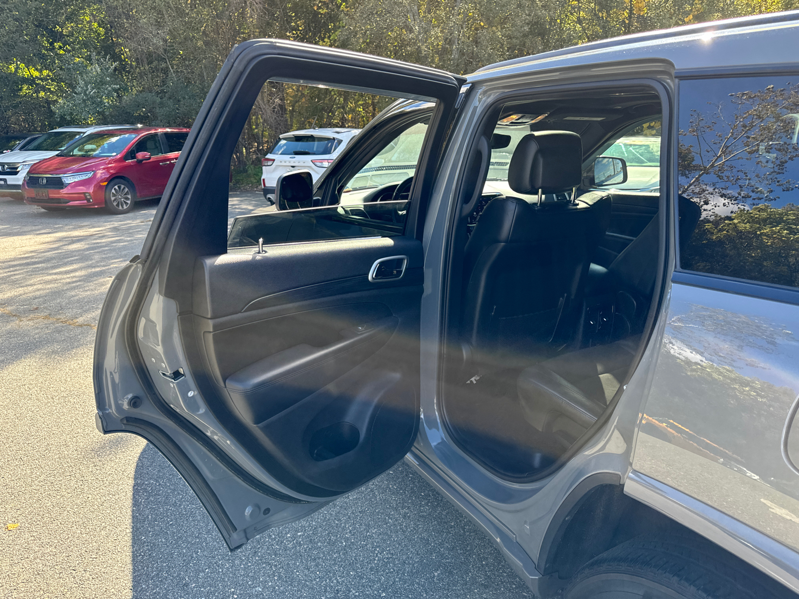 2020 Jeep Grand Cherokee Altitude 30