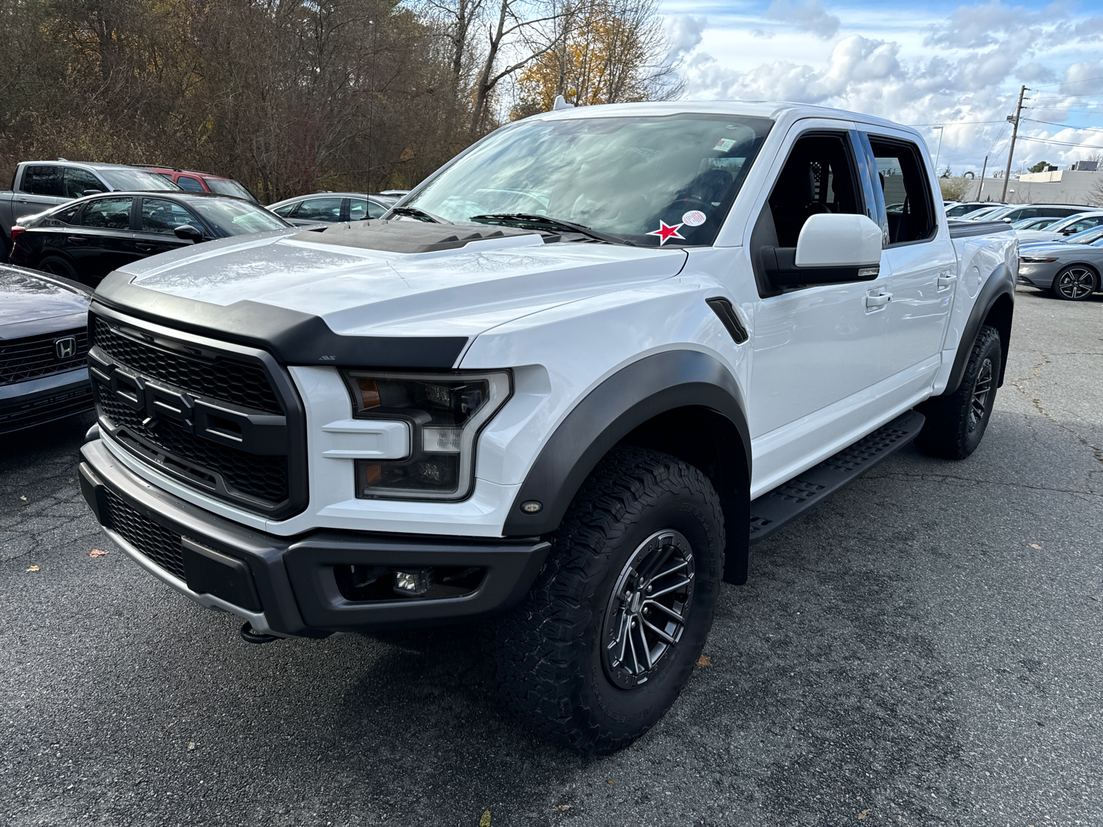 2019 Ford F-150 Raptor 4WD SuperCrew 5.5 Box 2