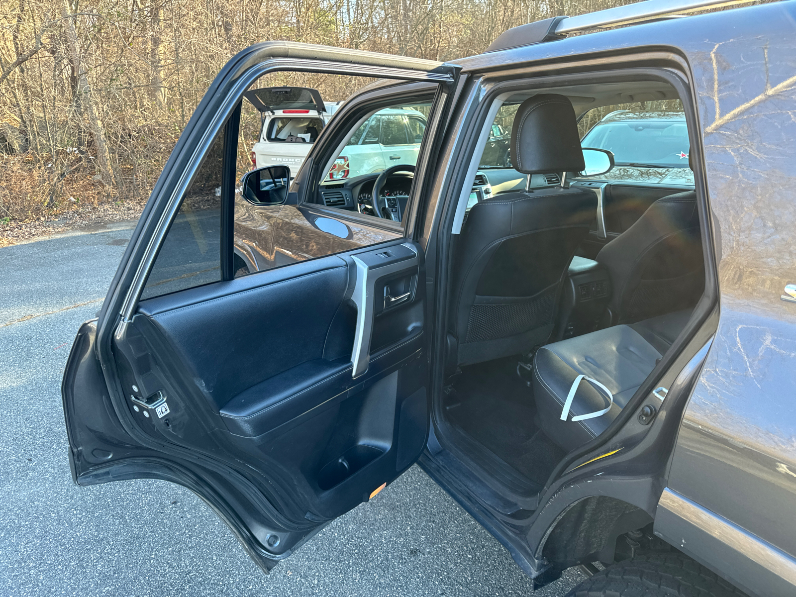 2019 Toyota 4Runner SR5 Premium 32