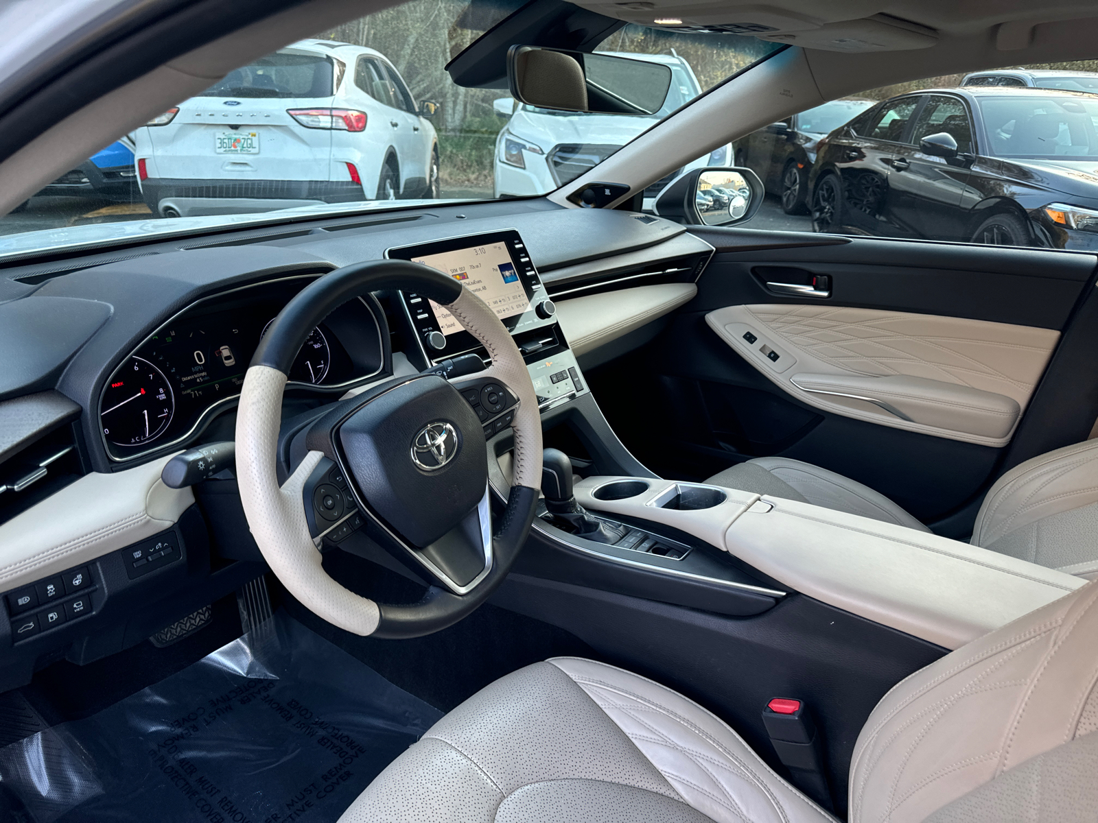 2019 Toyota Avalon Limited 12