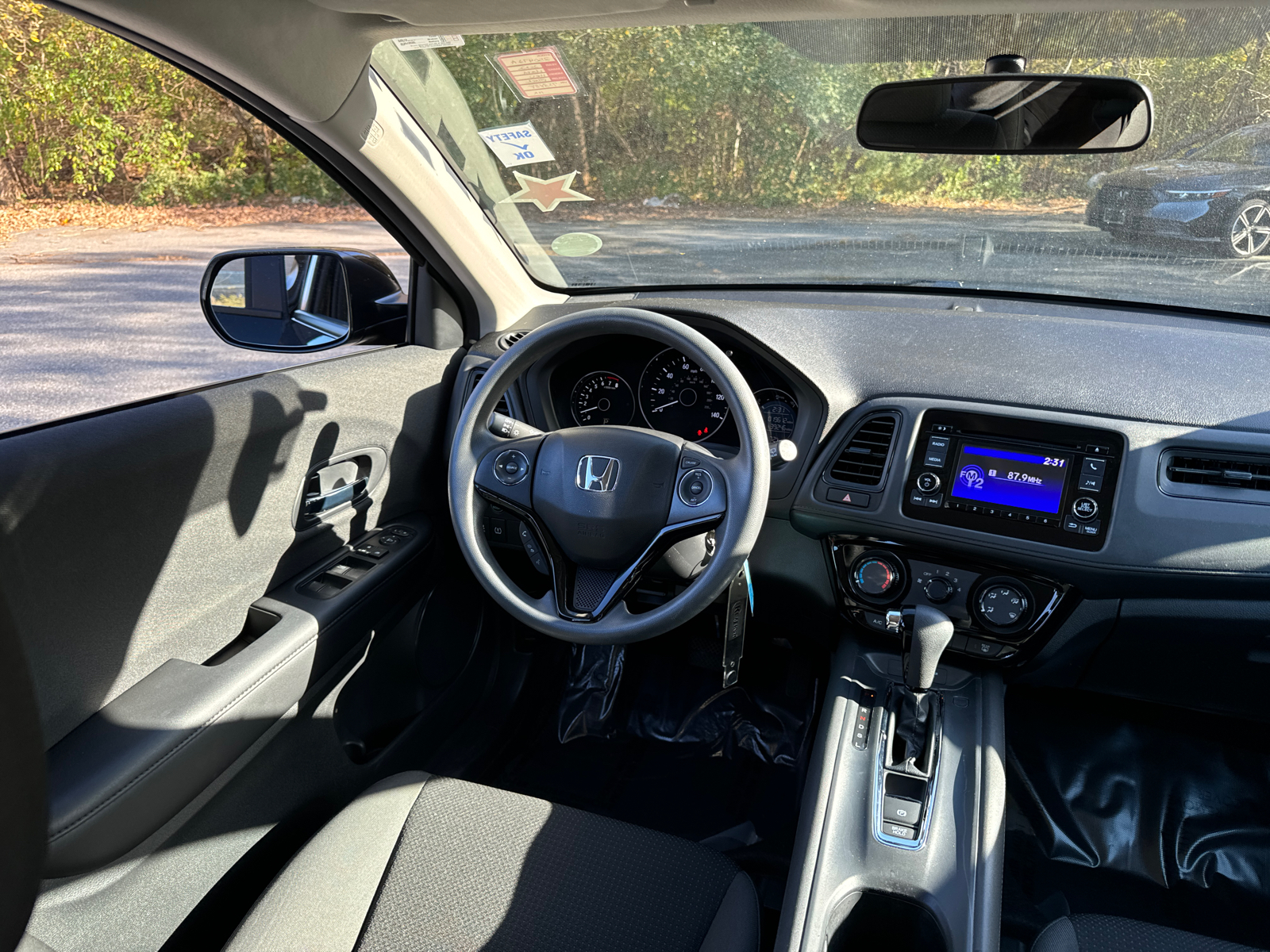 2022 Honda HR-V LX 35