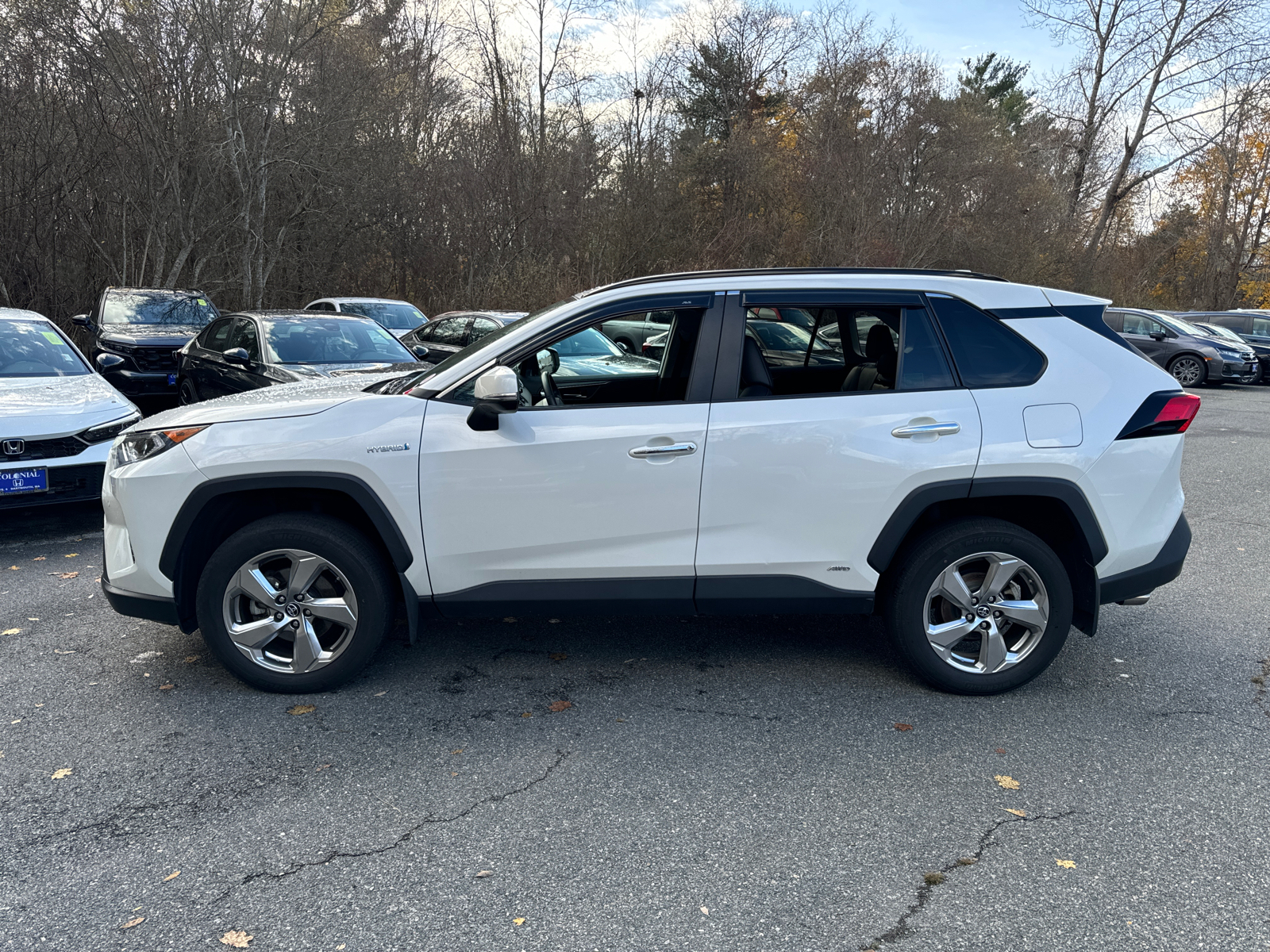 2019 Toyota RAV4 Hybrid Limited 3