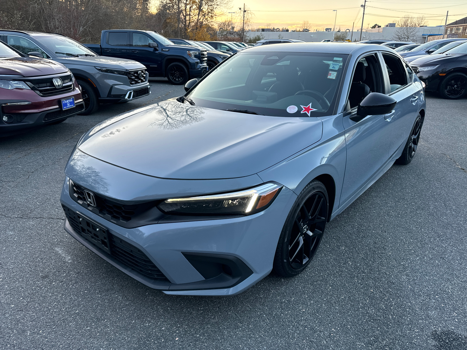 2022 Honda Civic Hatchback Sport 2