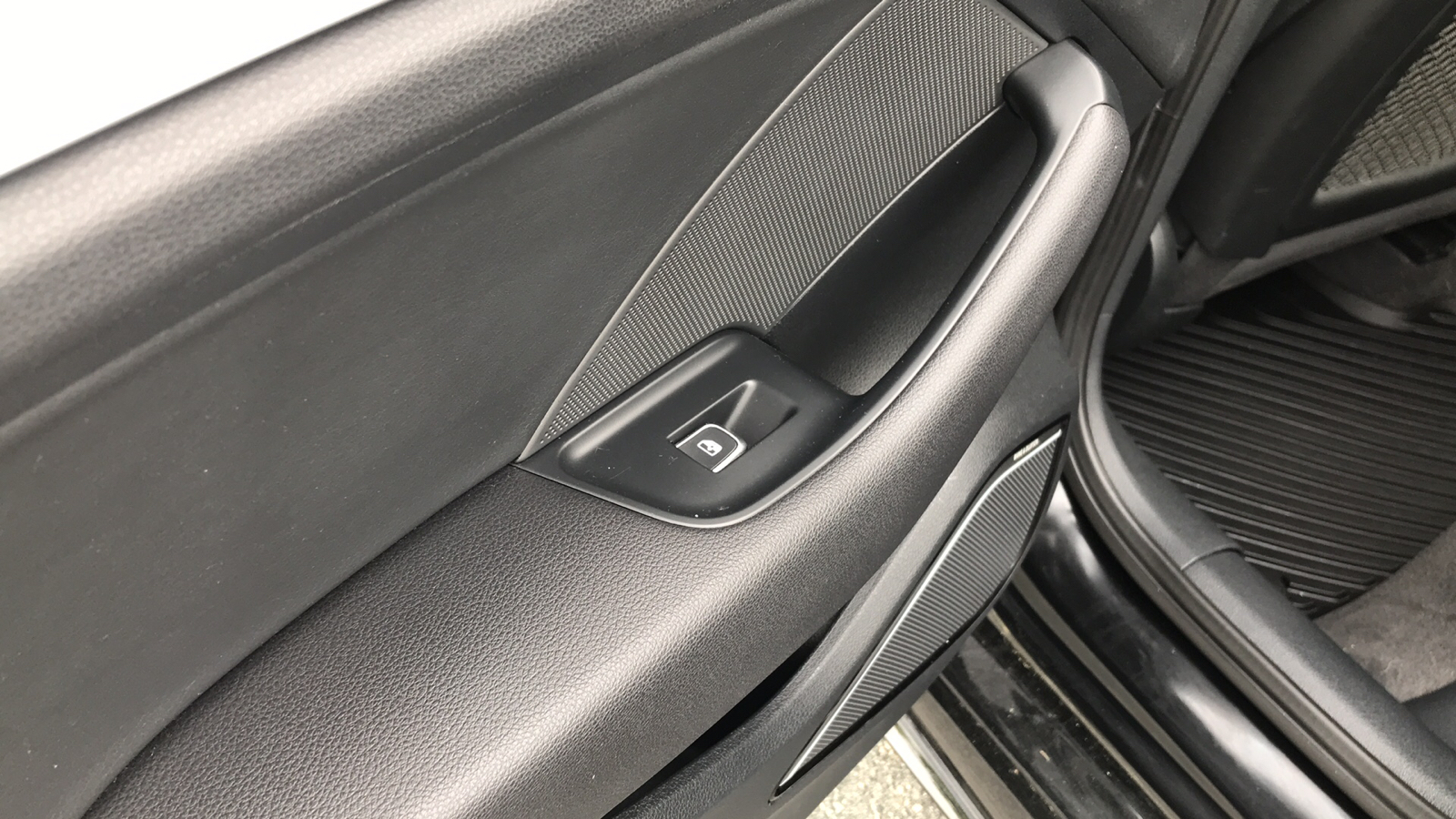 2019 Audi S3 Premium Plus 27