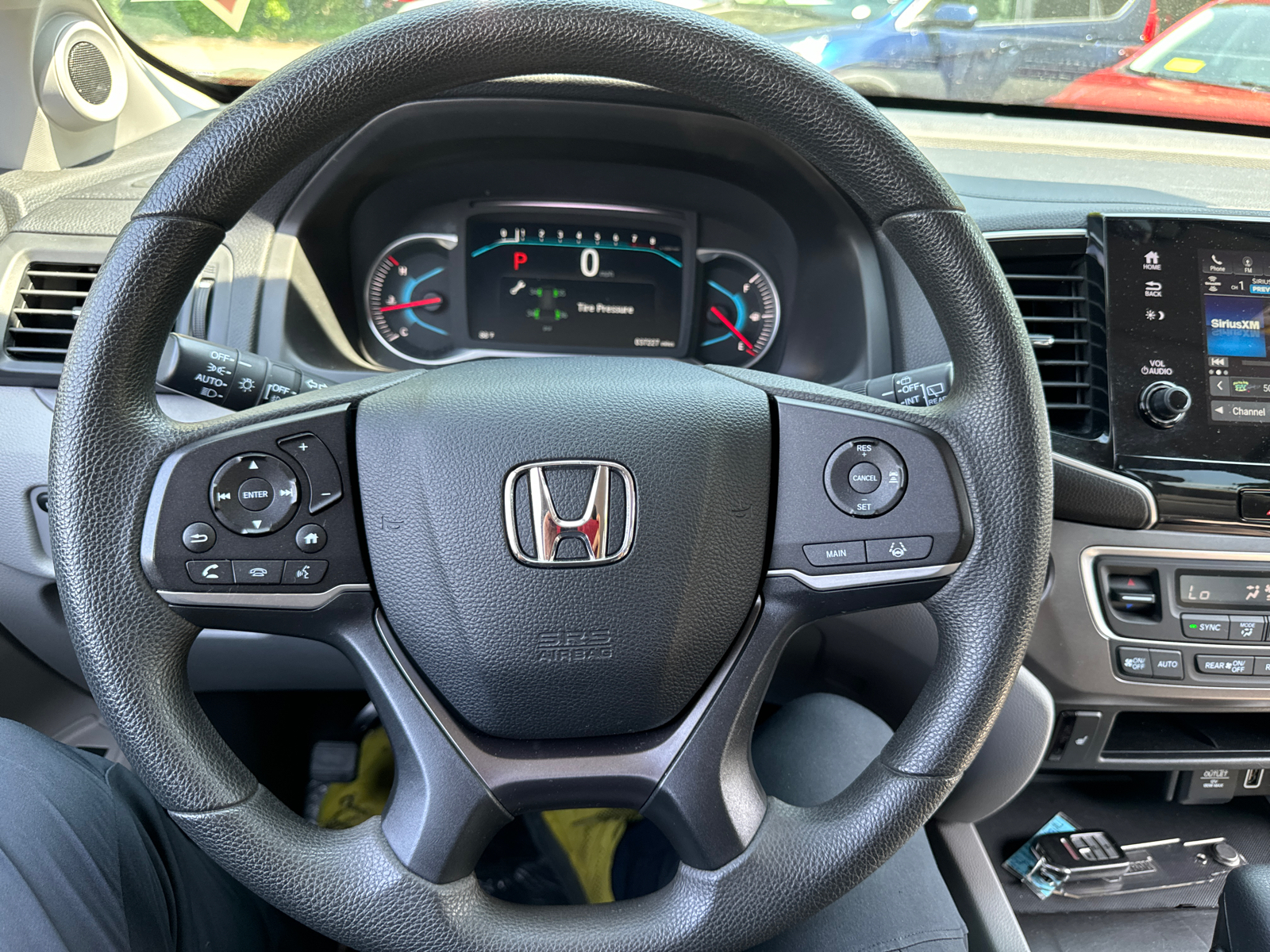 2020 Honda Pilot EX 16