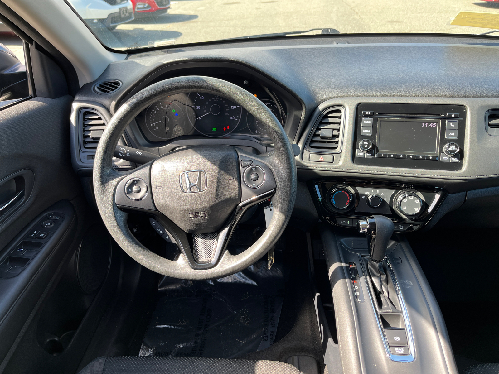 2021 Honda HR-V LX 32