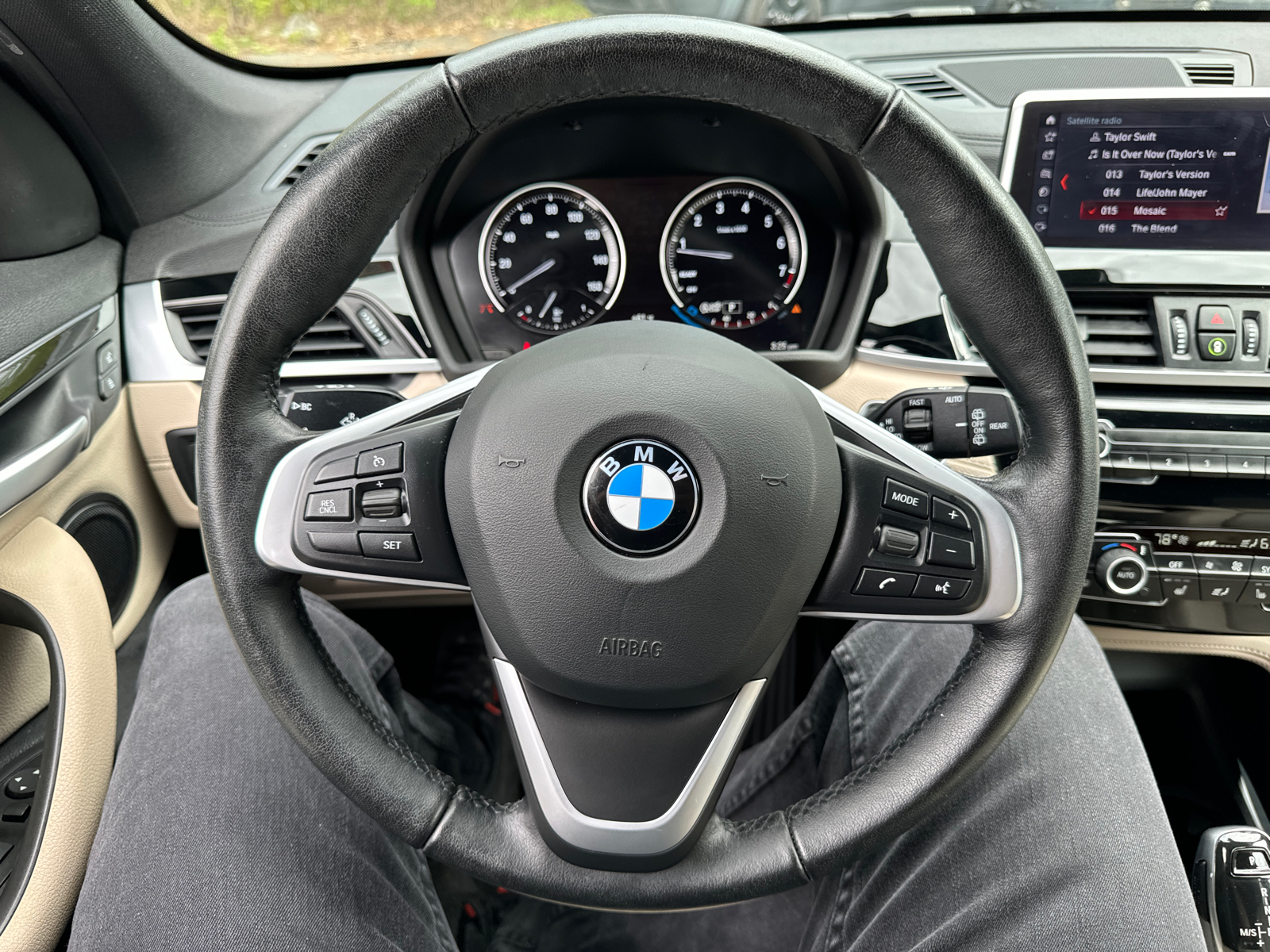 2021 BMW X1 xDrive28i 16