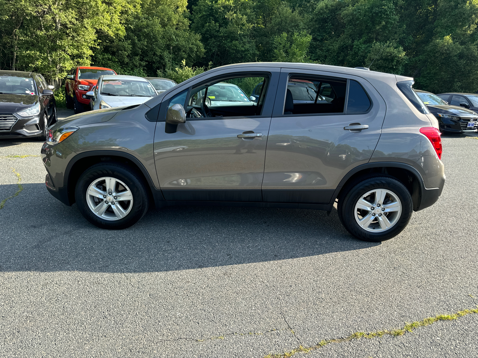 2022 Chevrolet Trax LS 3