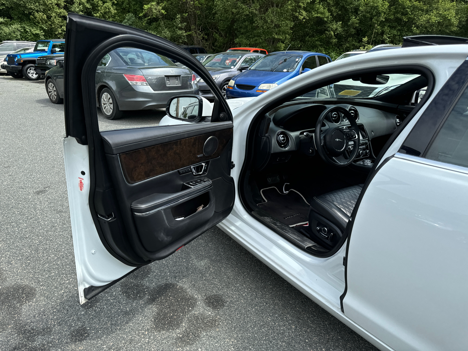 2019 Jaguar XJ XJL Portfolio 11