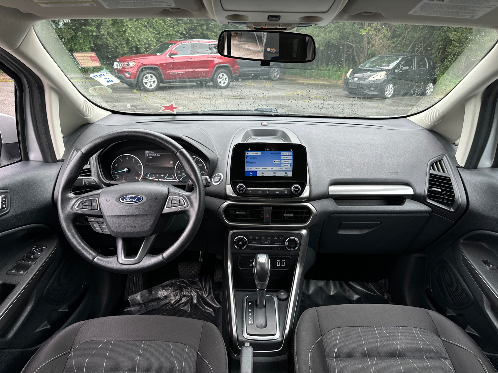 2018 Ford EcoSport SE 35