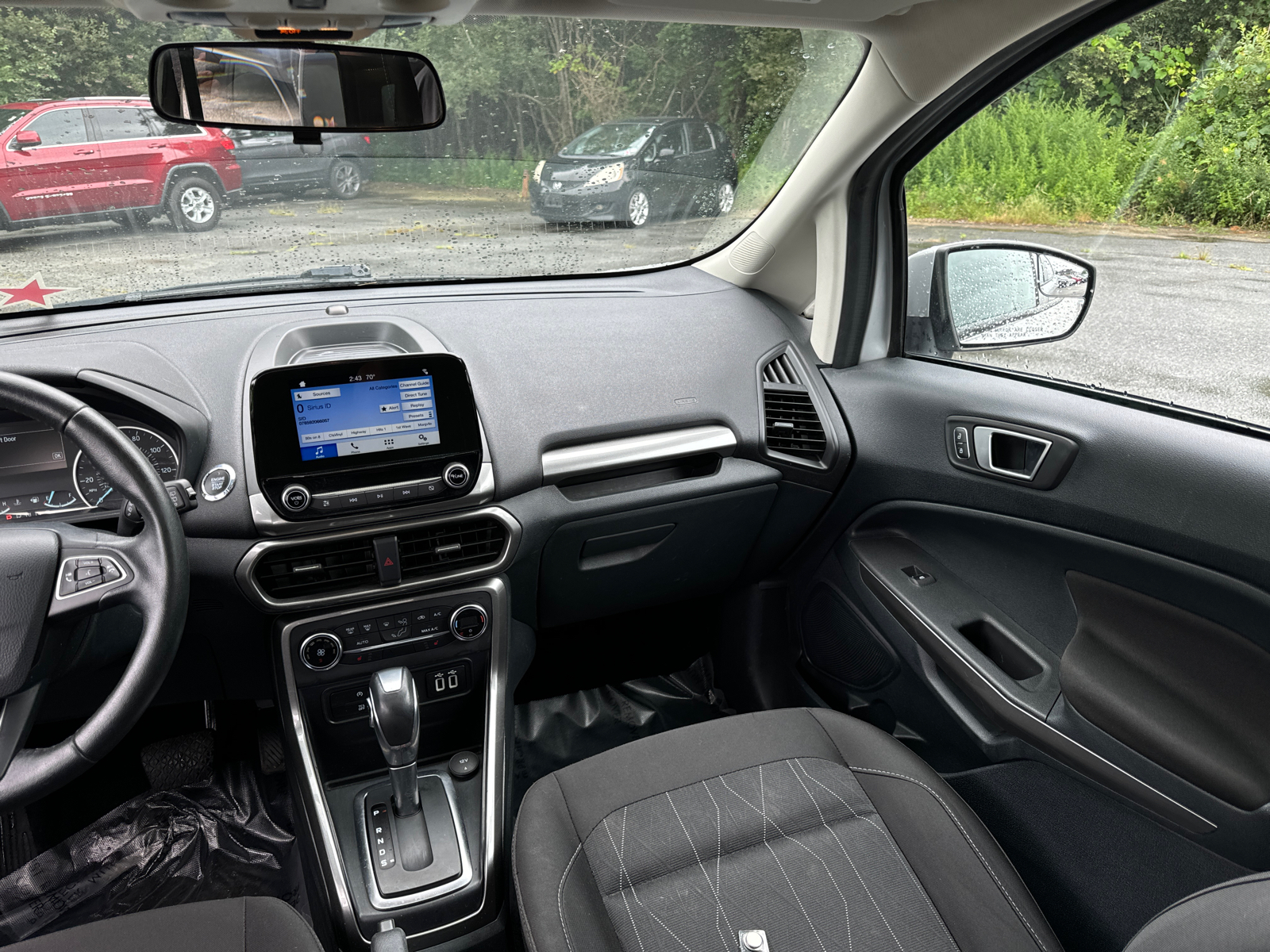 2018 Ford EcoSport SE 37