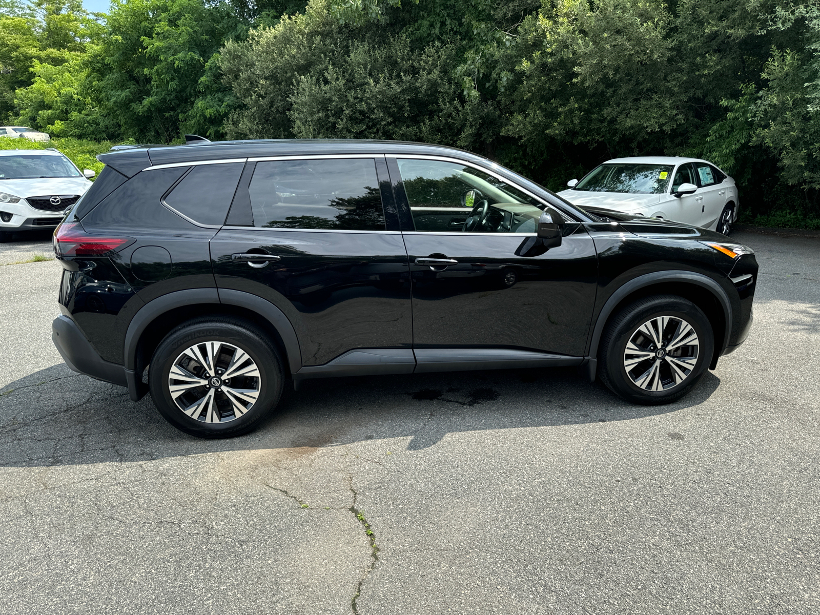 2021 Nissan Rogue SV 7