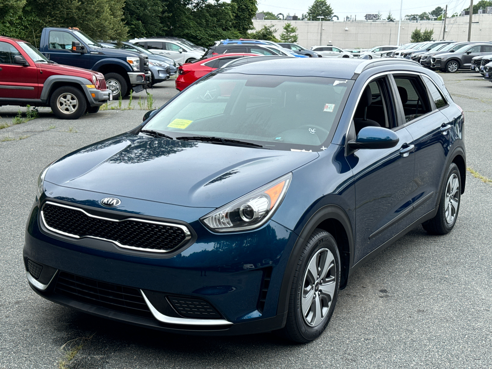 2019 Kia Niro LX 1