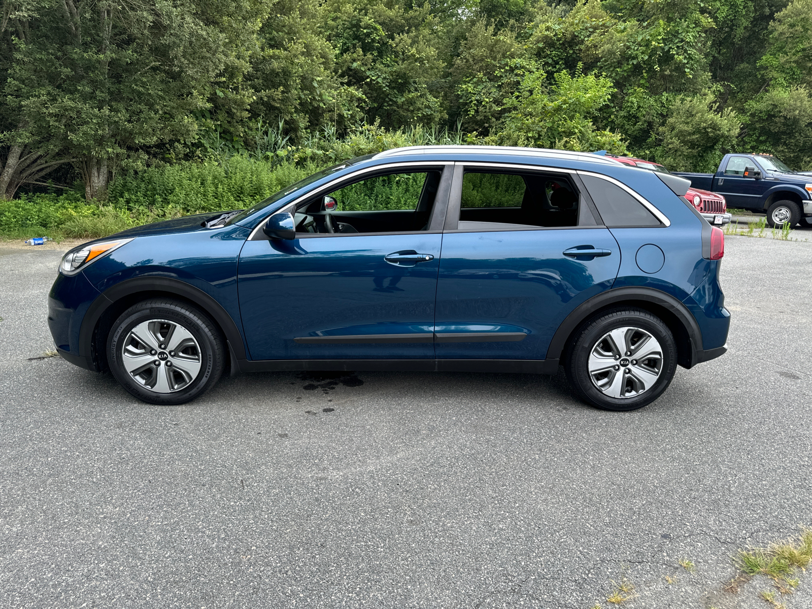 2019 Kia Niro LX 3