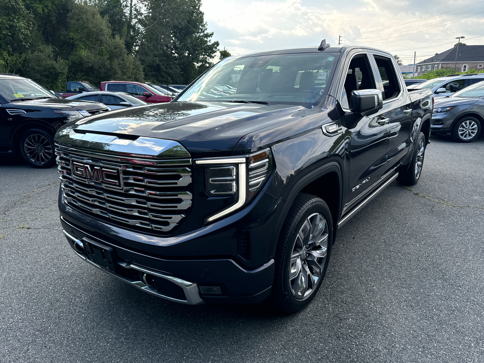 2023 GMC Sierra 1500 Denali 4WD Crew Cab 147 2