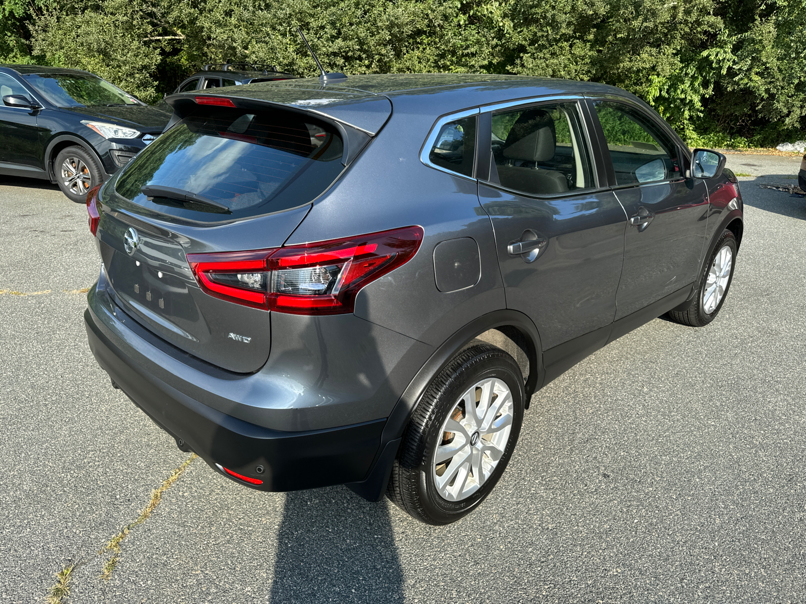 2021 Nissan Rogue Sport S 6