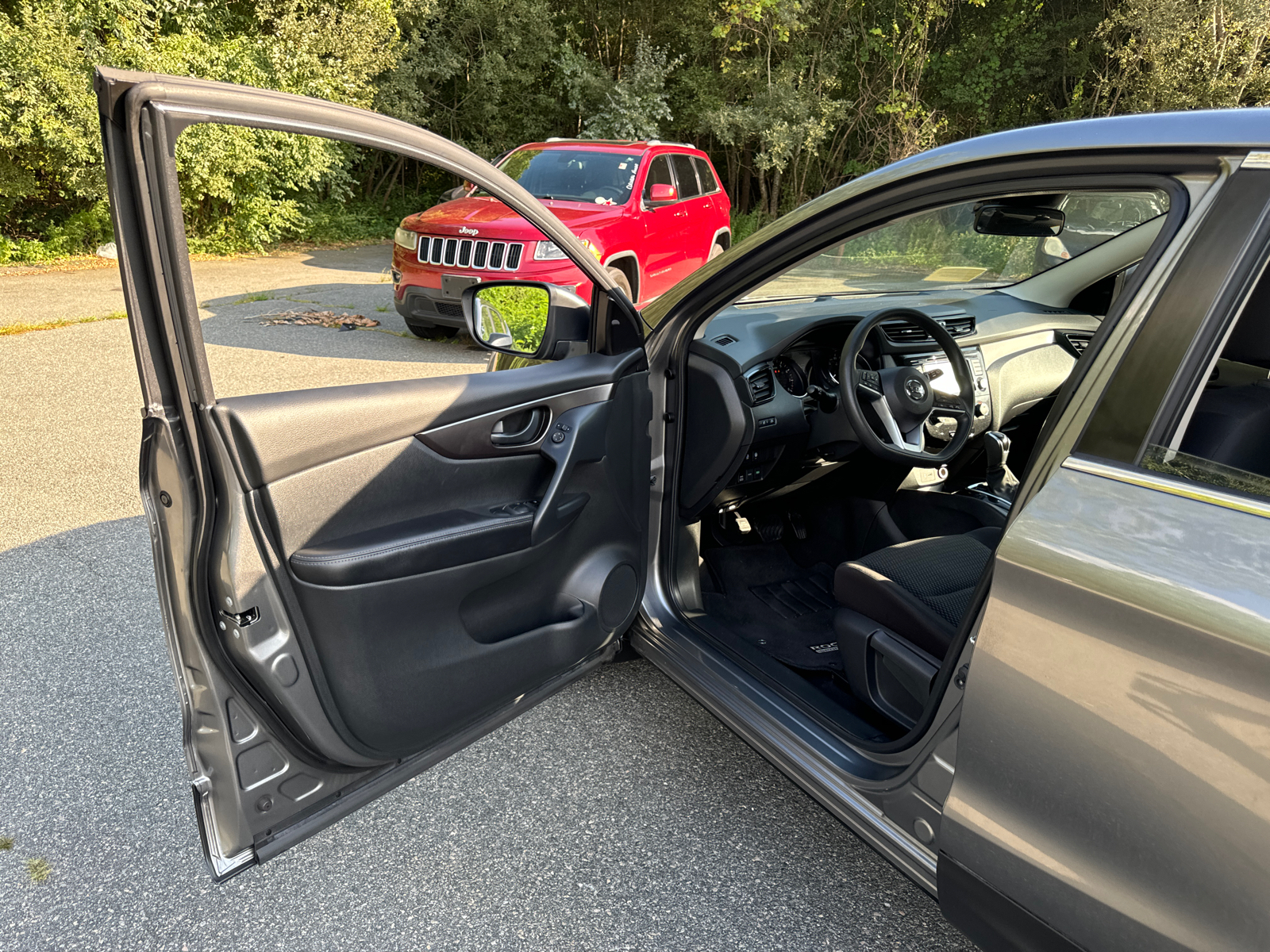 2021 Nissan Rogue Sport S 11