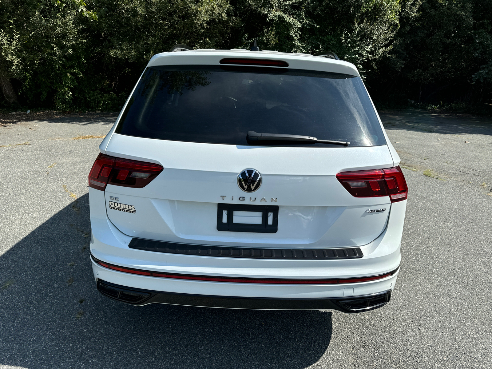 2022 Volkswagen Tiguan SE R-Line Black 5