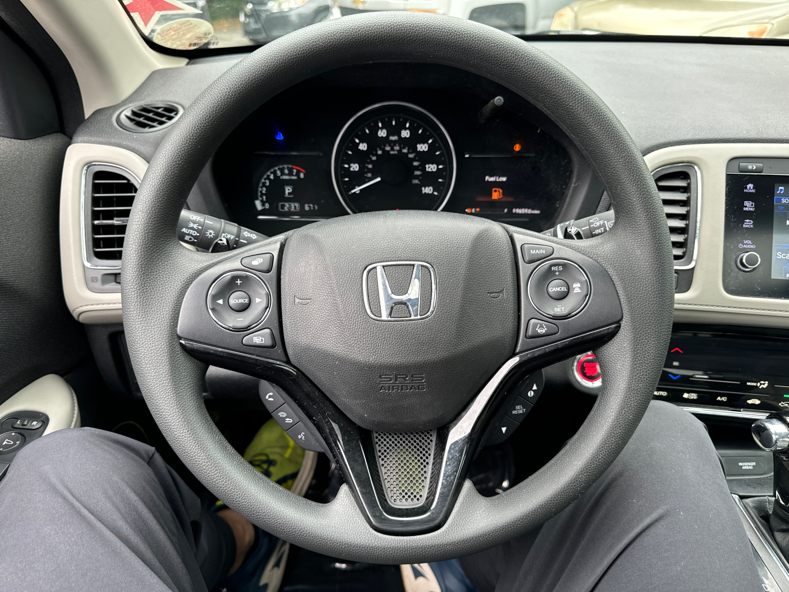 2022 Honda HR-V EX 17