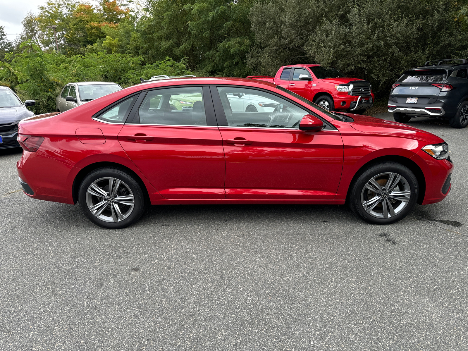 2023 Volkswagen Jetta SE 7