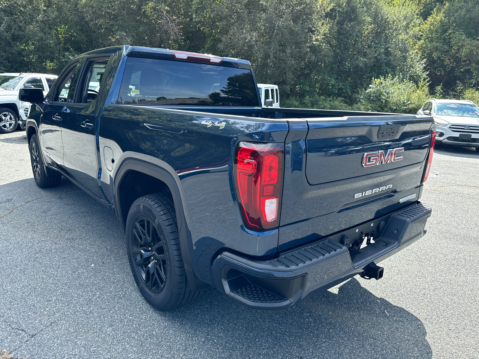 2021 GMC Sierra 1500 Elevation 4WD Crew Cab 147 4