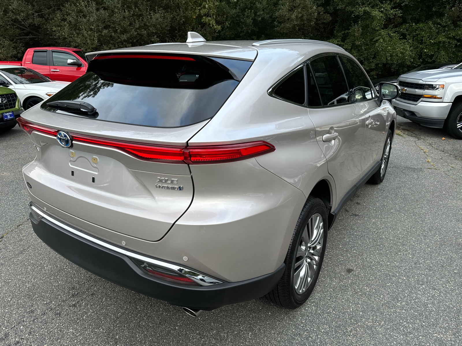 2021 Toyota Venza XLE 6