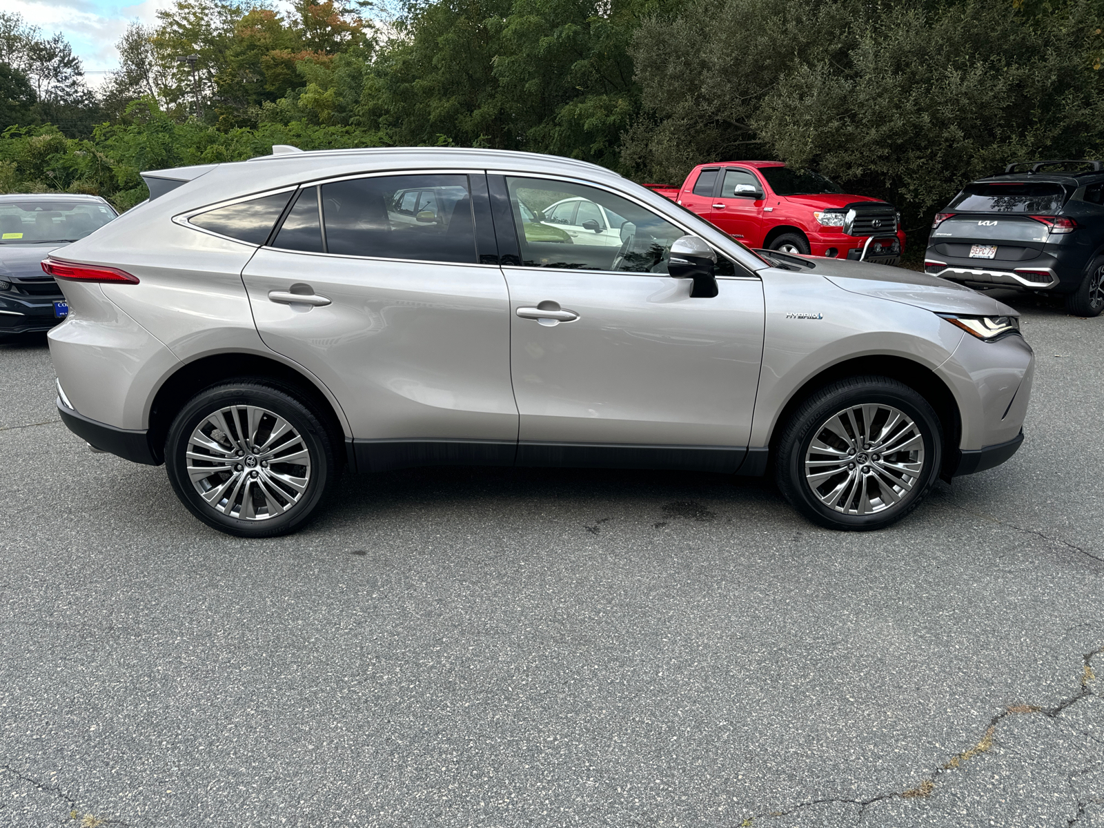 2021 Toyota Venza XLE 7