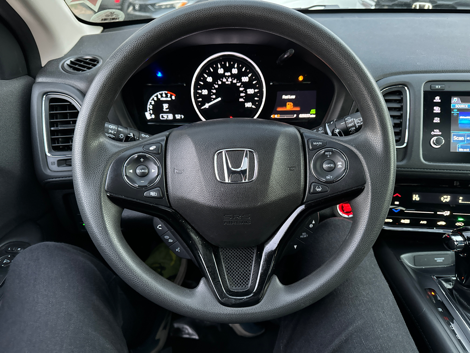 2022 Honda HR-V EX 17