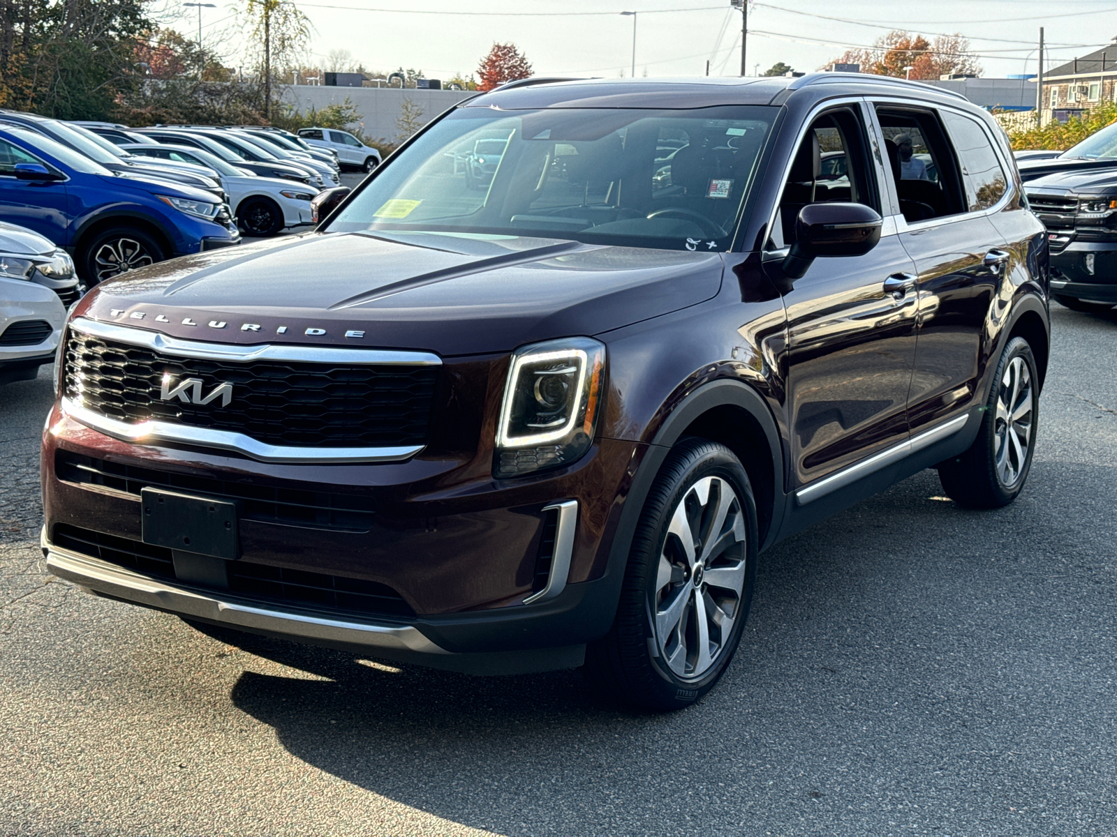 2022 Kia Telluride S 1