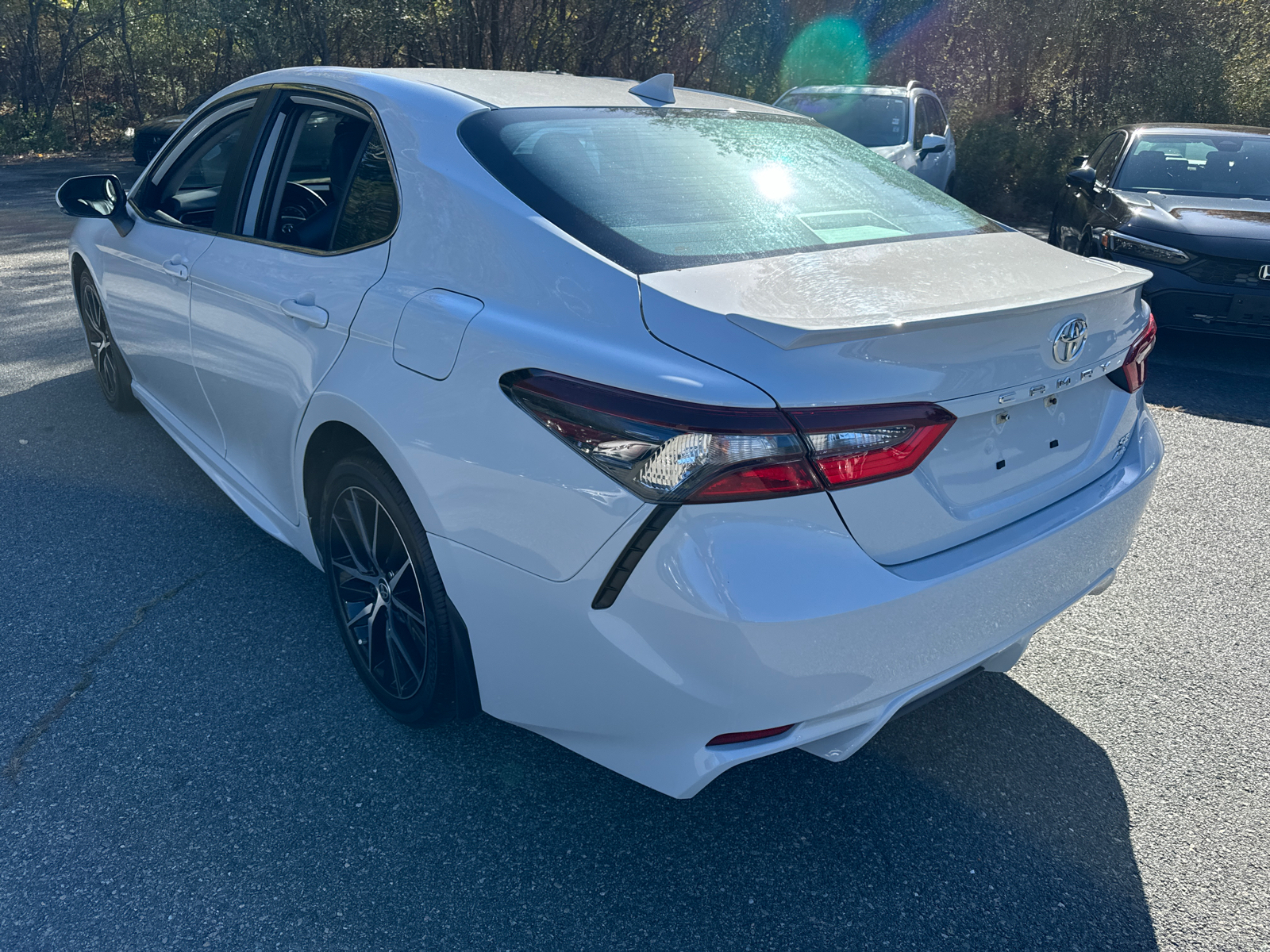 2022 Toyota Camry SE 4