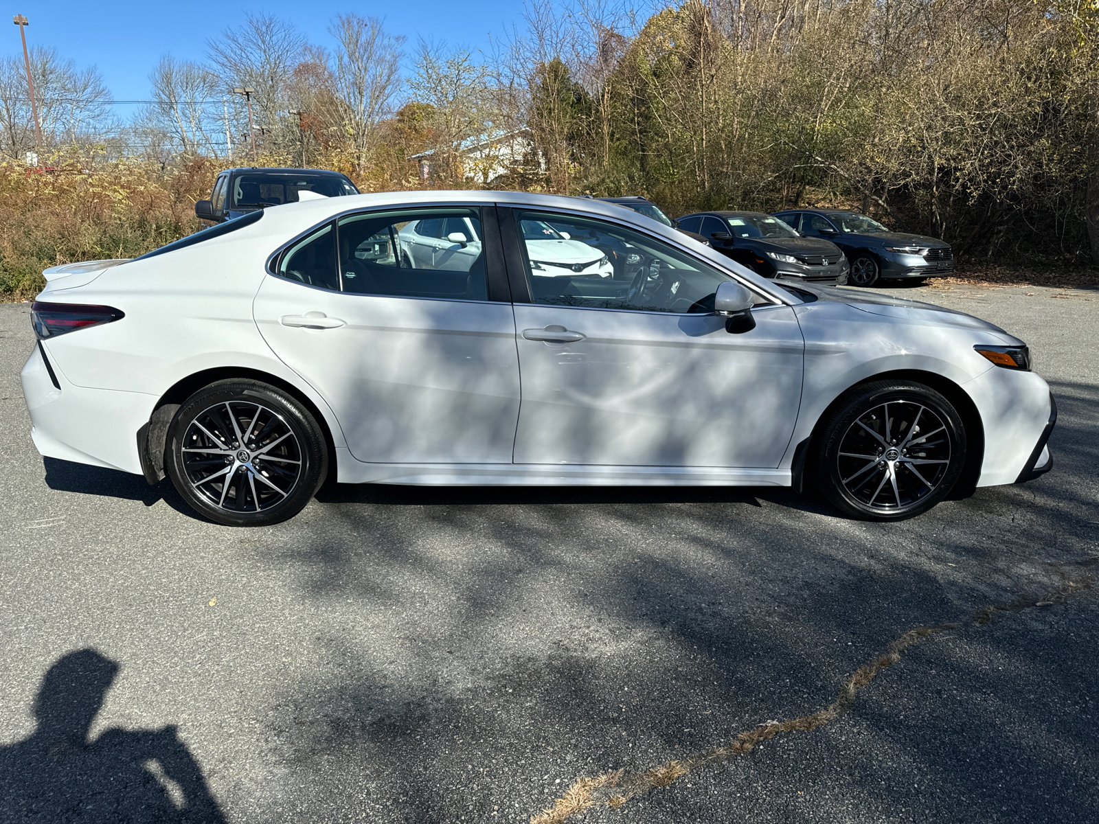 2022 Toyota Camry SE 7