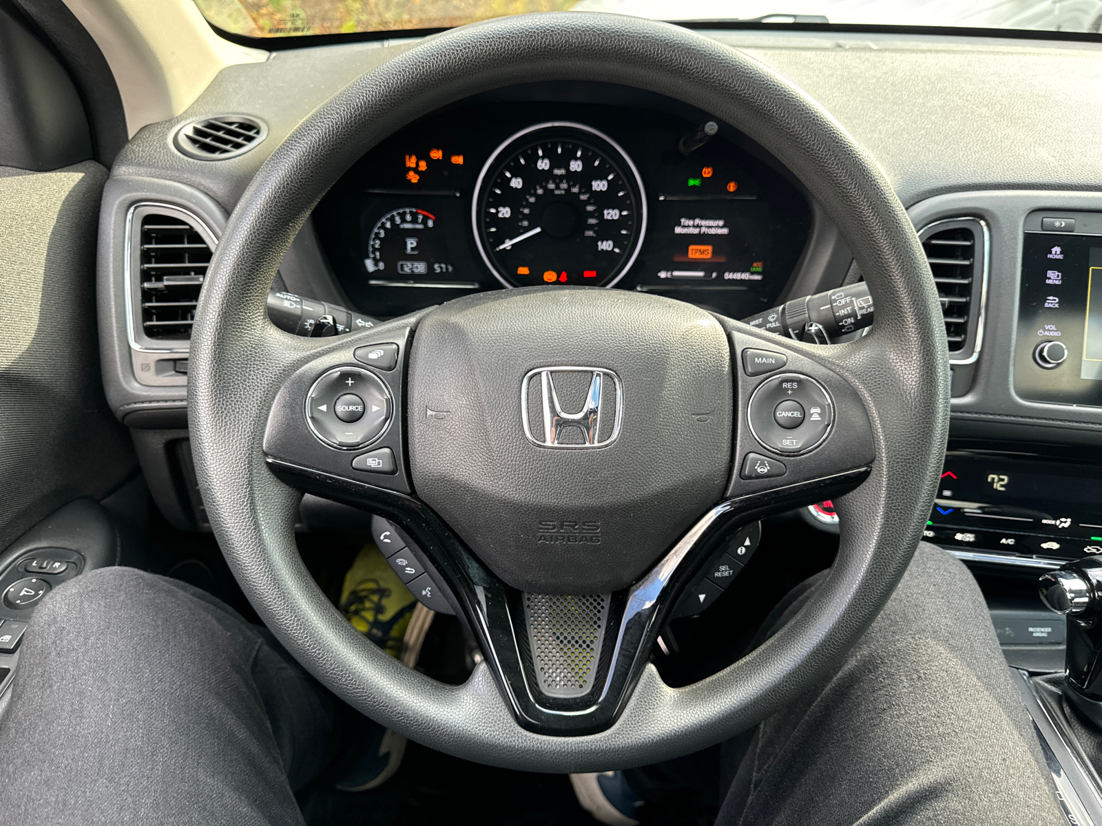 2022 Honda HR-V EX 18