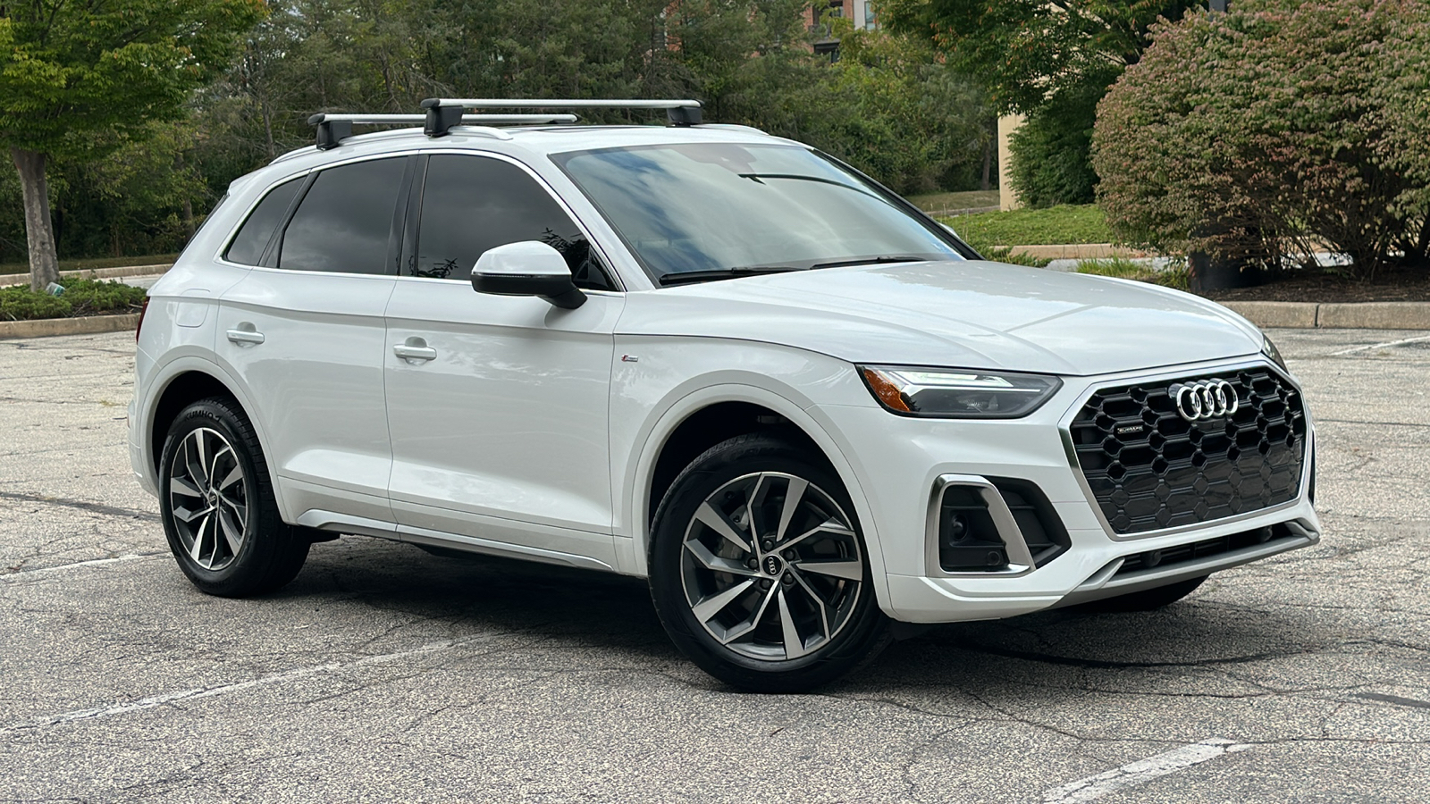 2023 Audi Q5 S line Premium Plus 1