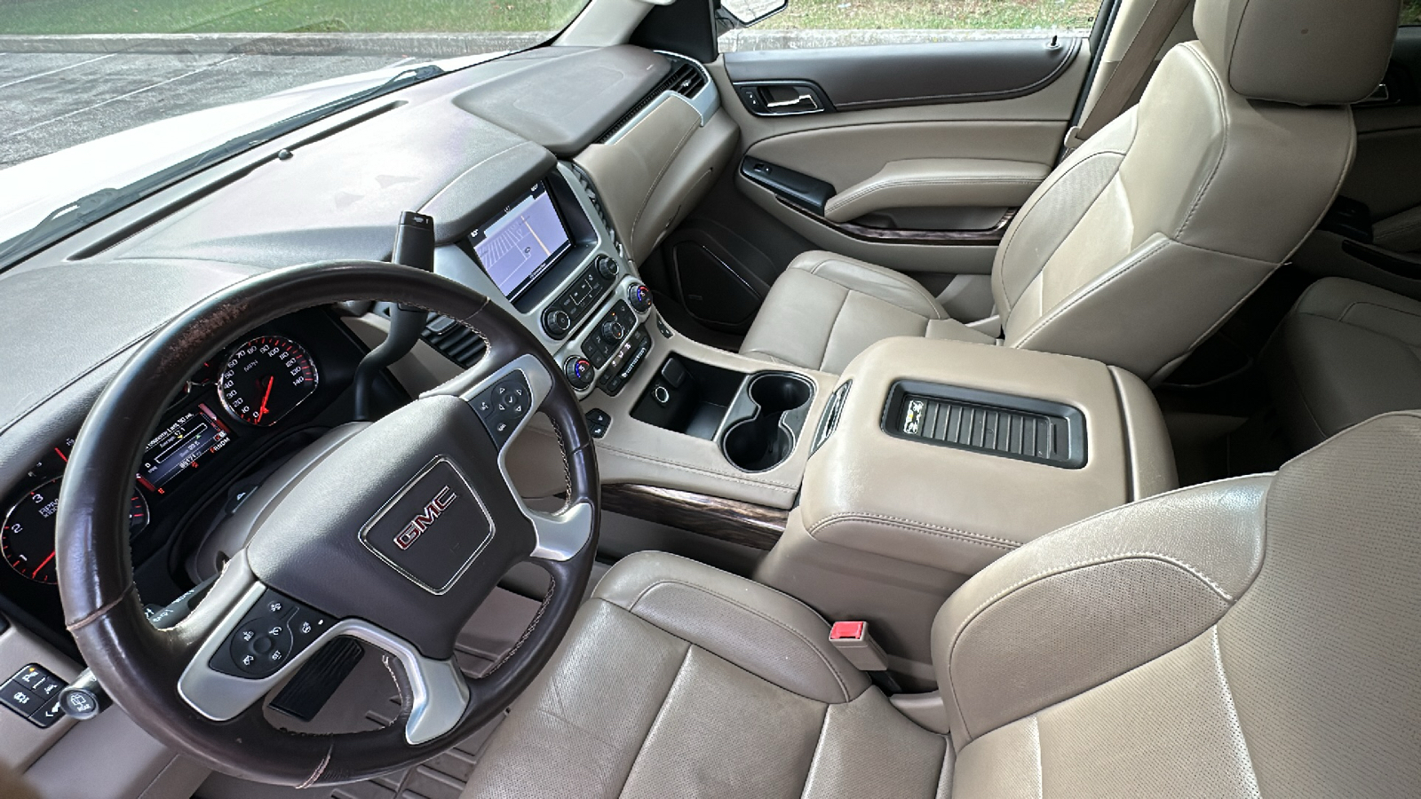 2016 GMC Yukon XL SLT 22