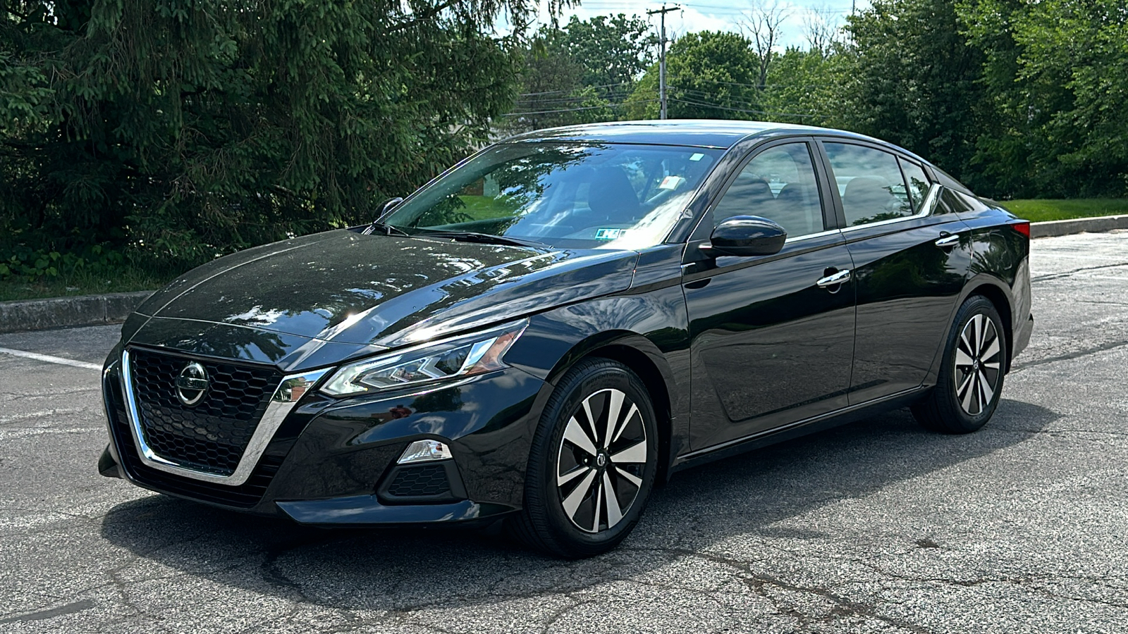 2021 Nissan Altima 2.5 SV 2