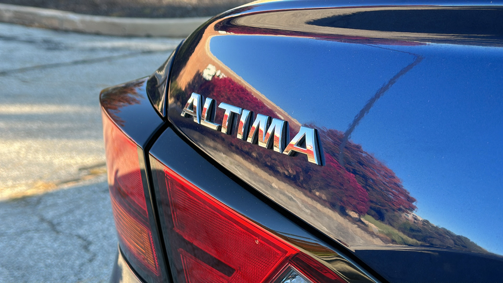 2021 Nissan Altima 2.5 SR 11