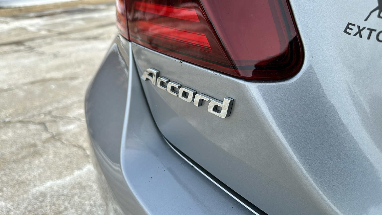 2017 Honda Accord Sedan LX 9