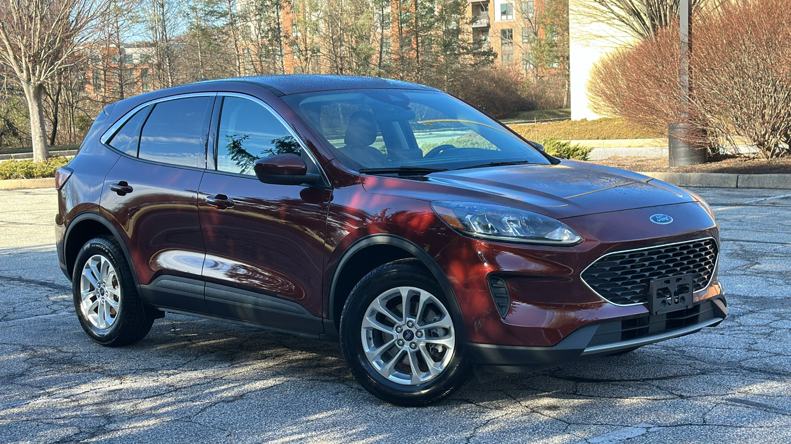 2021 Ford Escape SE 1