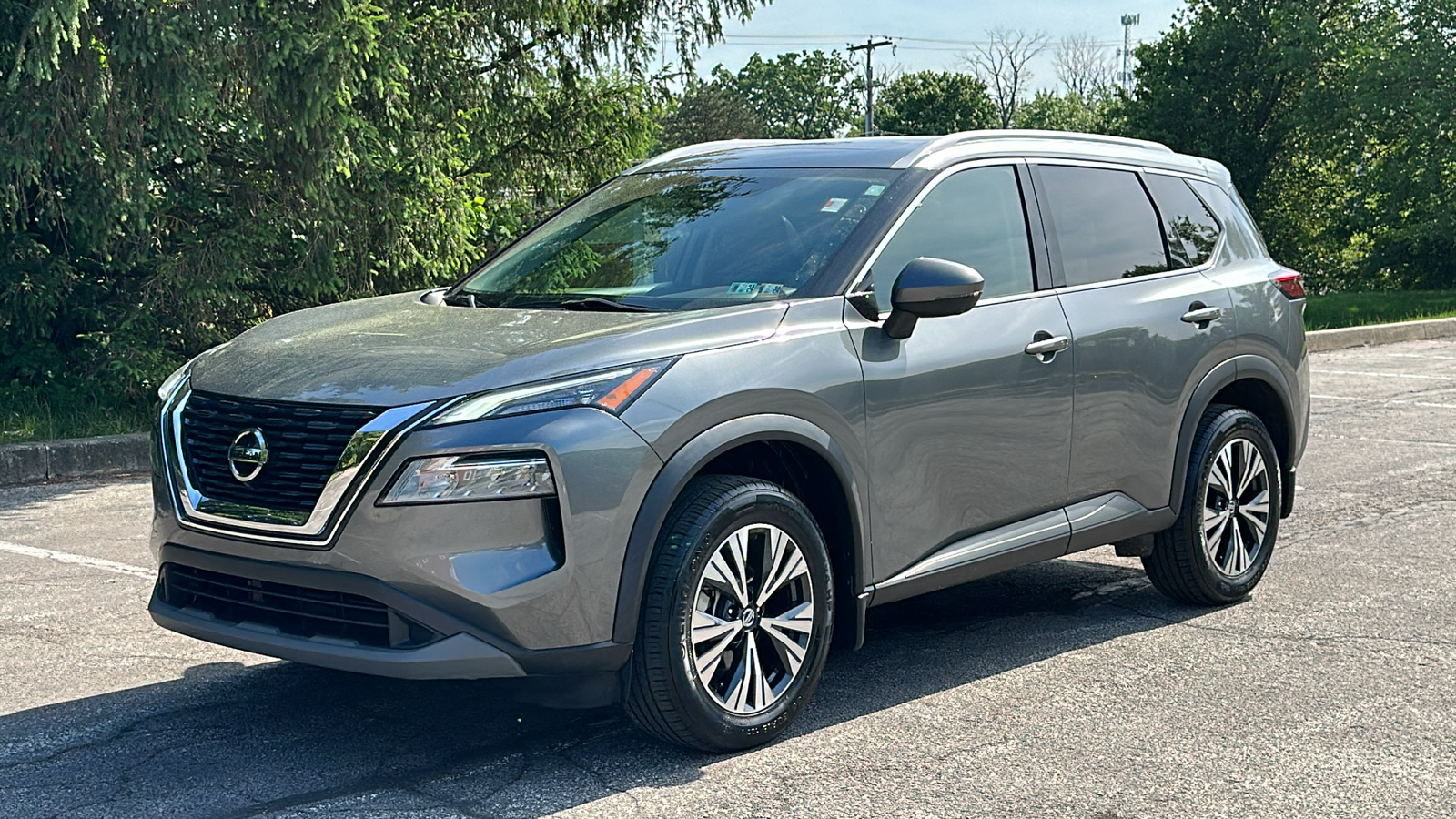 2021 Nissan Rogue SV 2