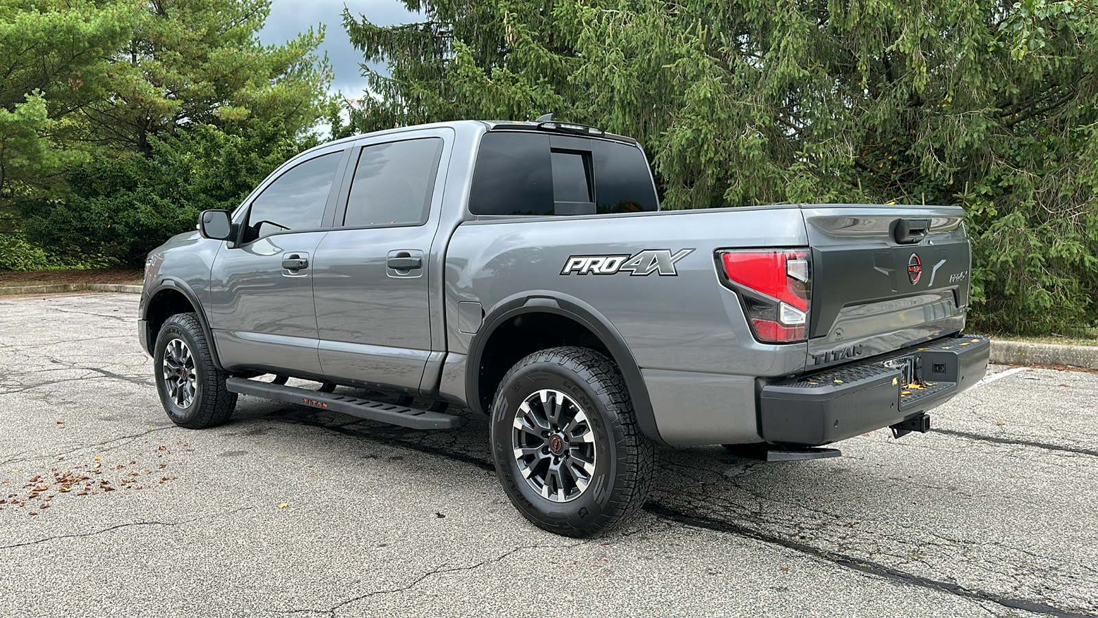 2024 Nissan Titan PRO-4X 5