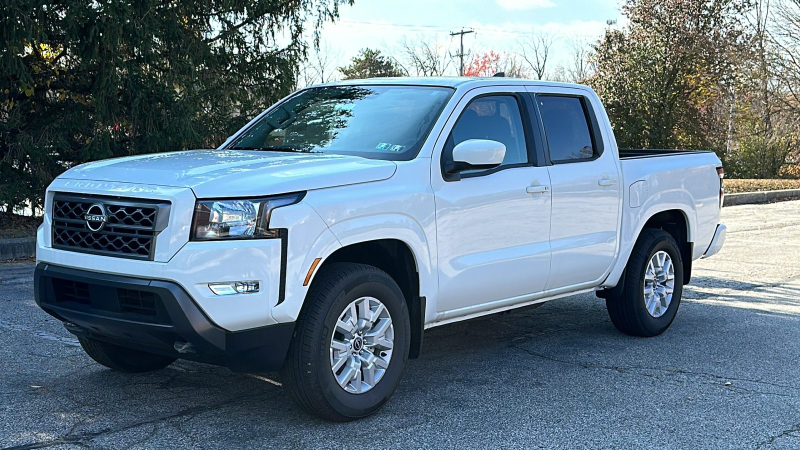 2024 Nissan Frontier SV 2