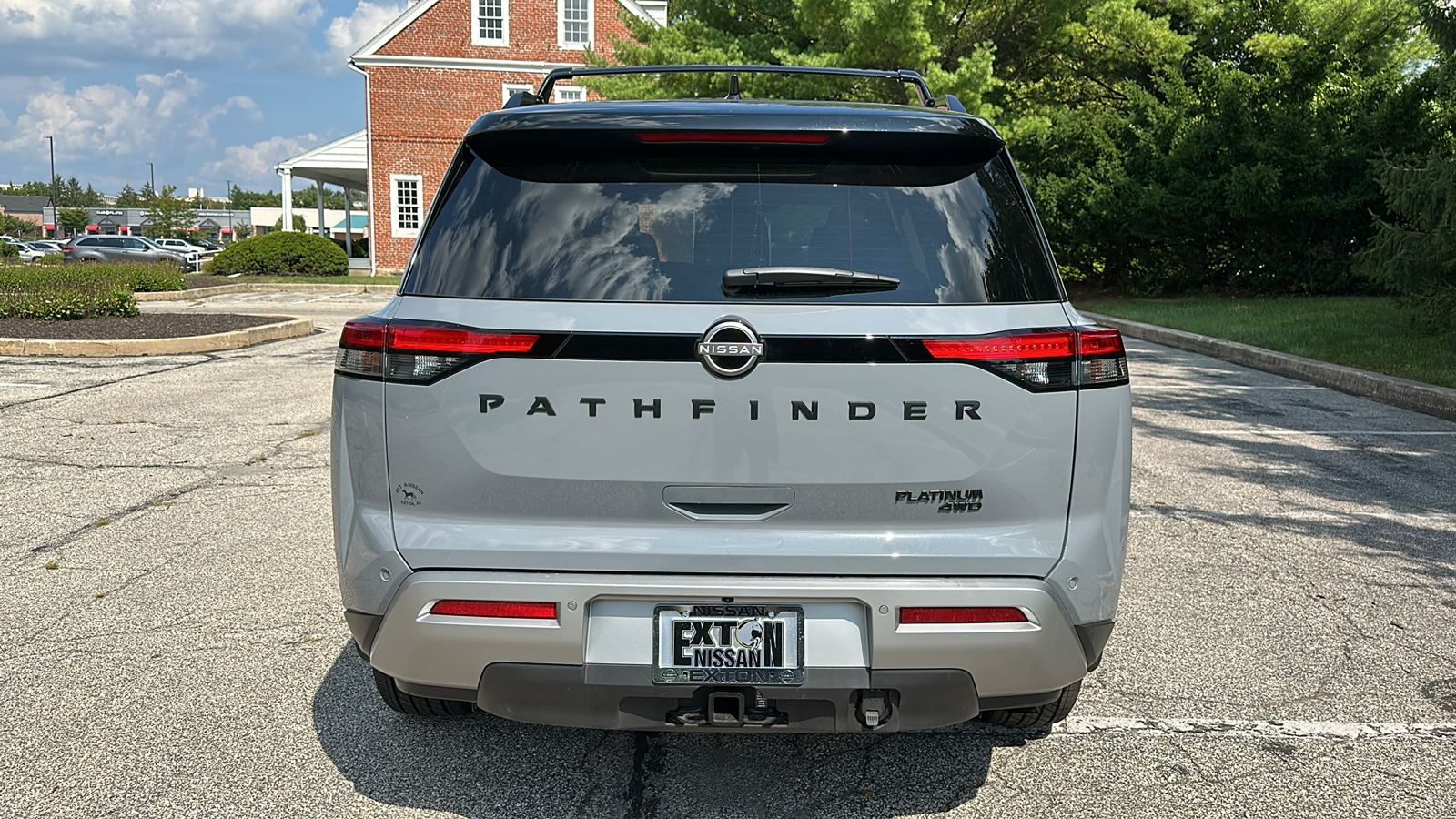 2024 Nissan Pathfinder Platinum 4