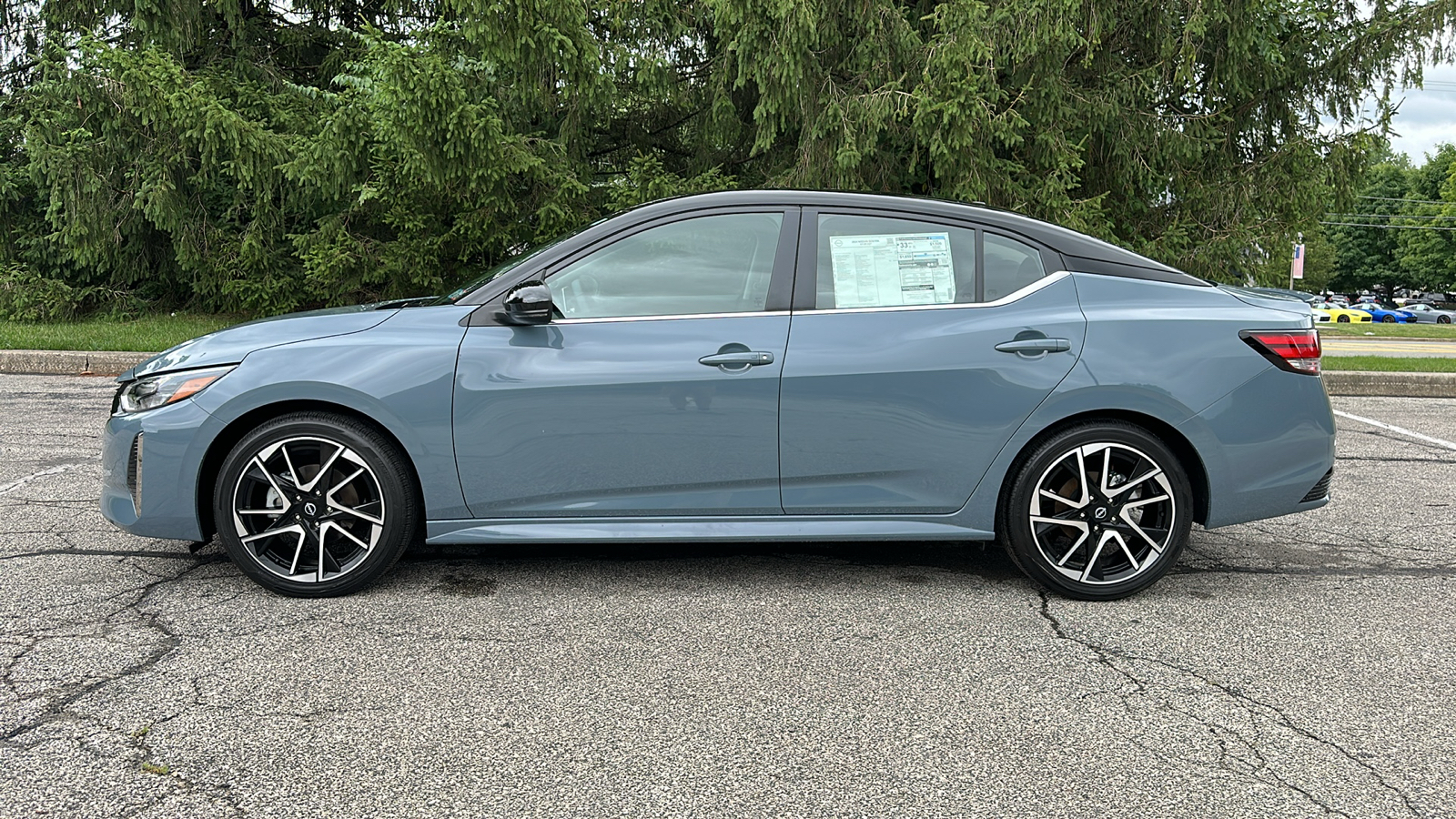 2024 Nissan Sentra SR 12