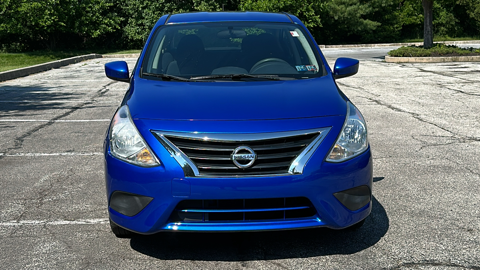 2015 Nissan Versa SV 3